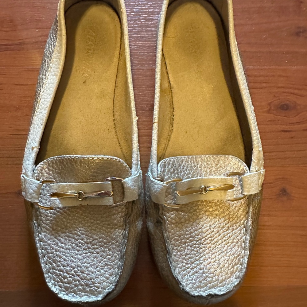 Elegant Gold Loafers for Women